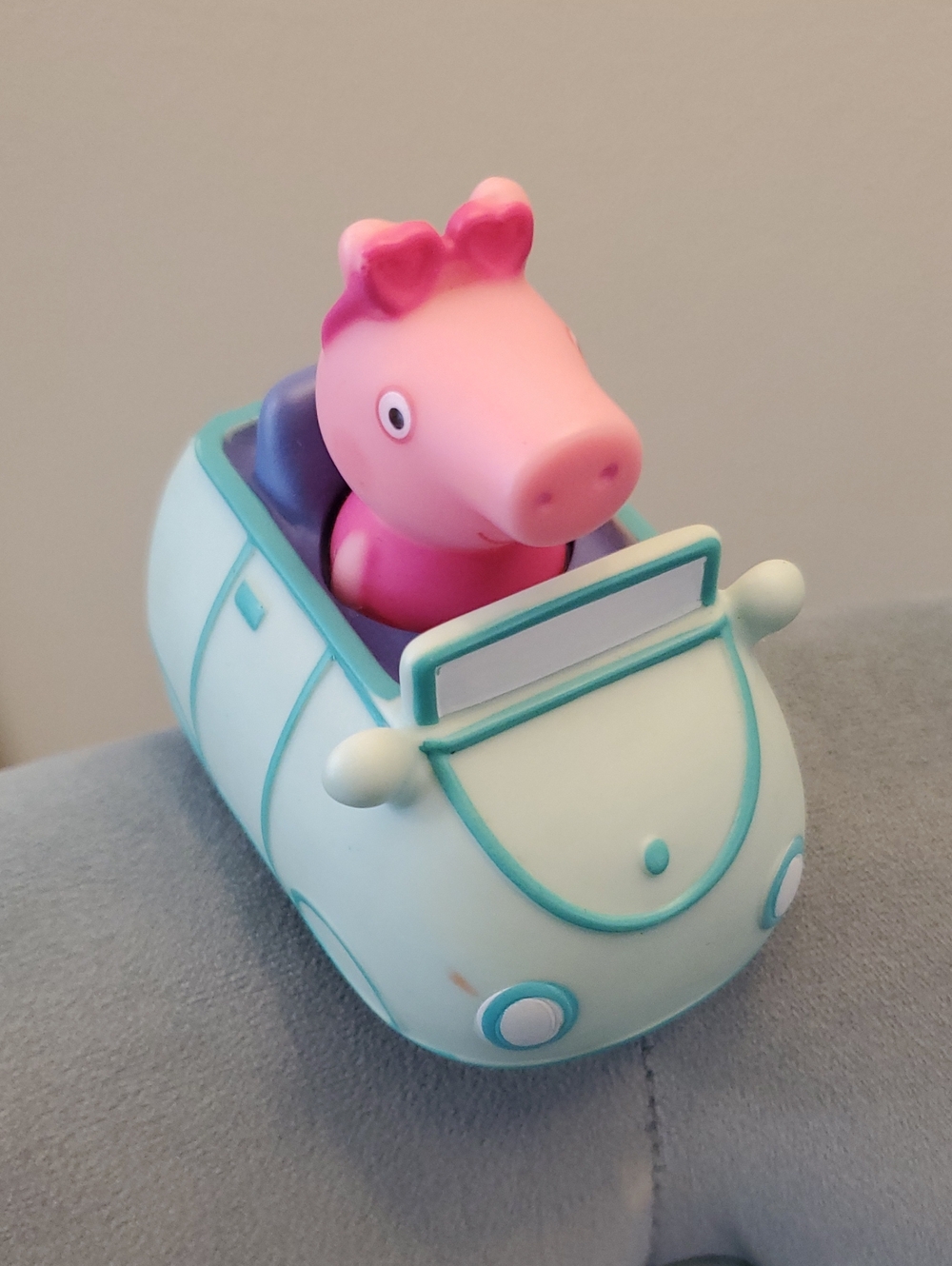 2003 Vintage PEPPA PIG TOY